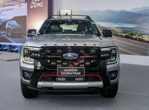 Xe Ford Ranger Stormtrak 2.0L 4x4 AT 2024 Ghi, Nội Thất Đen