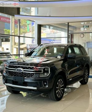 Xe Ford Everest Platinum 2.0L 4x4 AT 2024 Đen, Nội Thất Đen