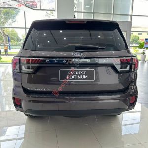 Xe Ford Everest Platinum 2.0L 4x4 AT 2024 Nâu, Nội Thất Đen