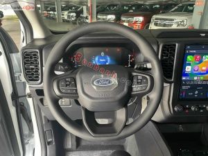 Xe Ford Ranger XLS 2.0L 4x2 AT 2024 Trắng, Nội Thất Đen