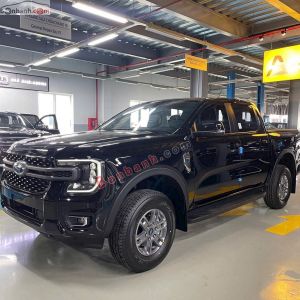 Xe Ford Ranger XLS 2.0L 4x2 AT 2024 Đen, Nội Thất Đen